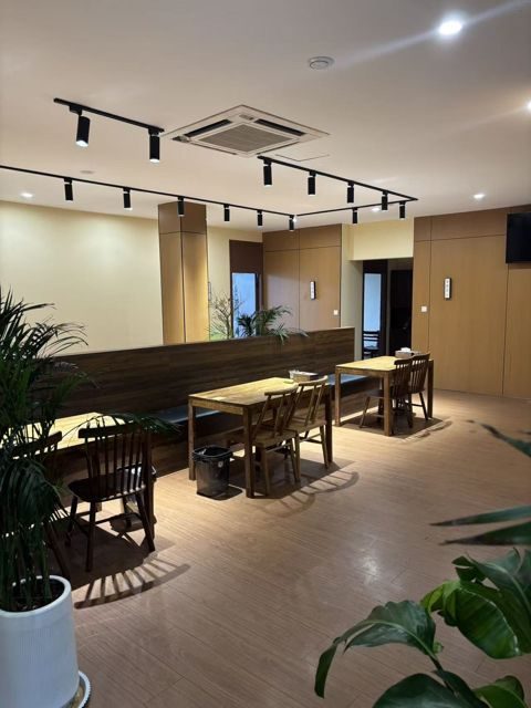 金源花苑店大厅